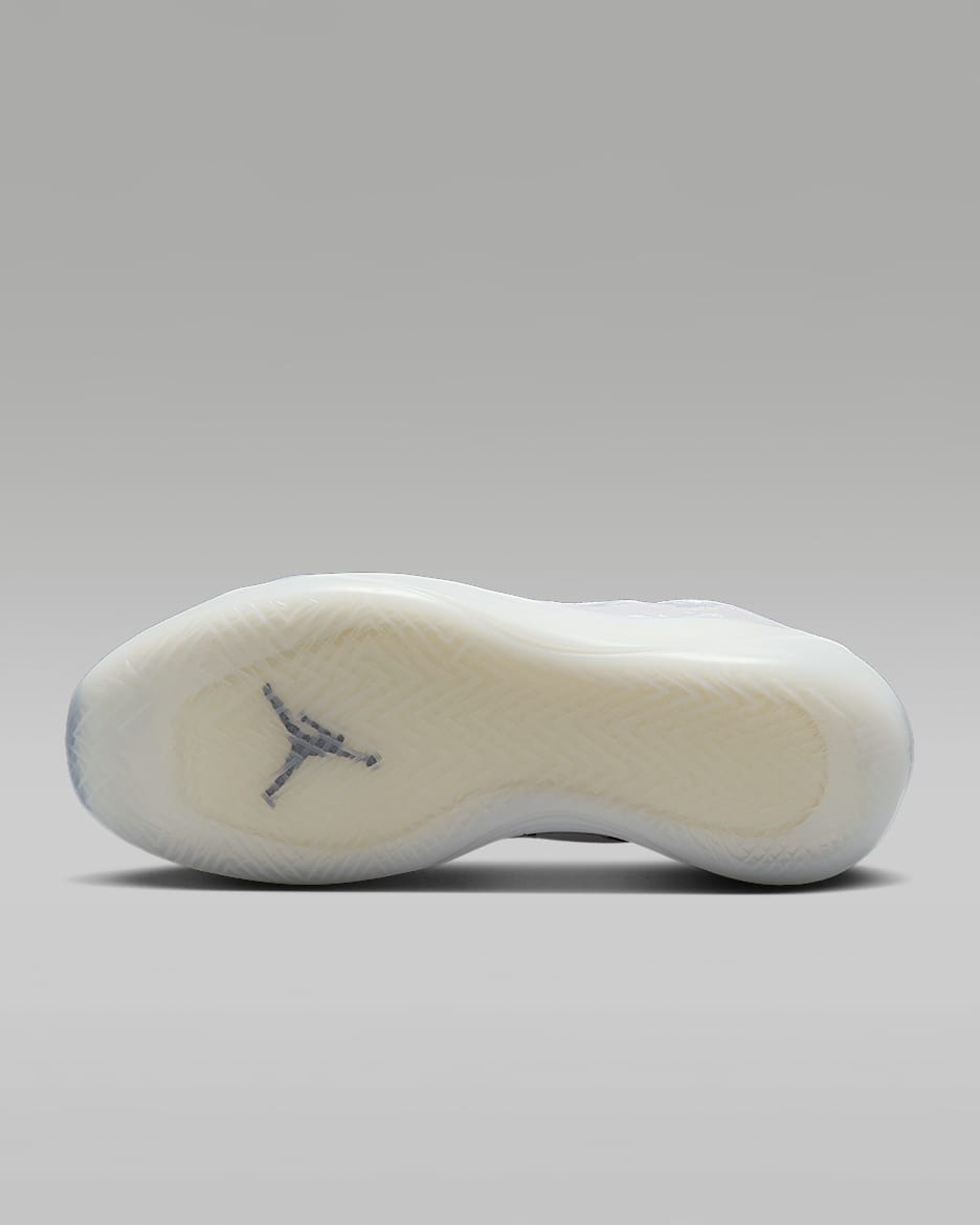 Air Jordan XXXIX Croix Basketball Shoes. Nike